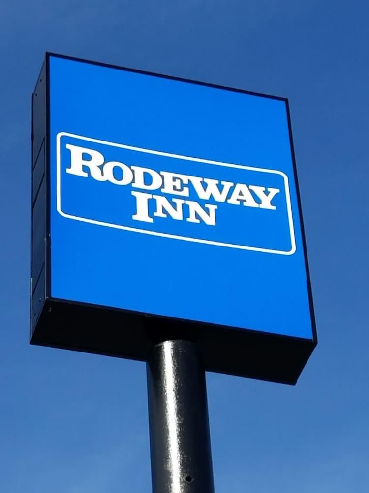 Rodeway Inn Near Hall Of Fame North Canton Esterno foto