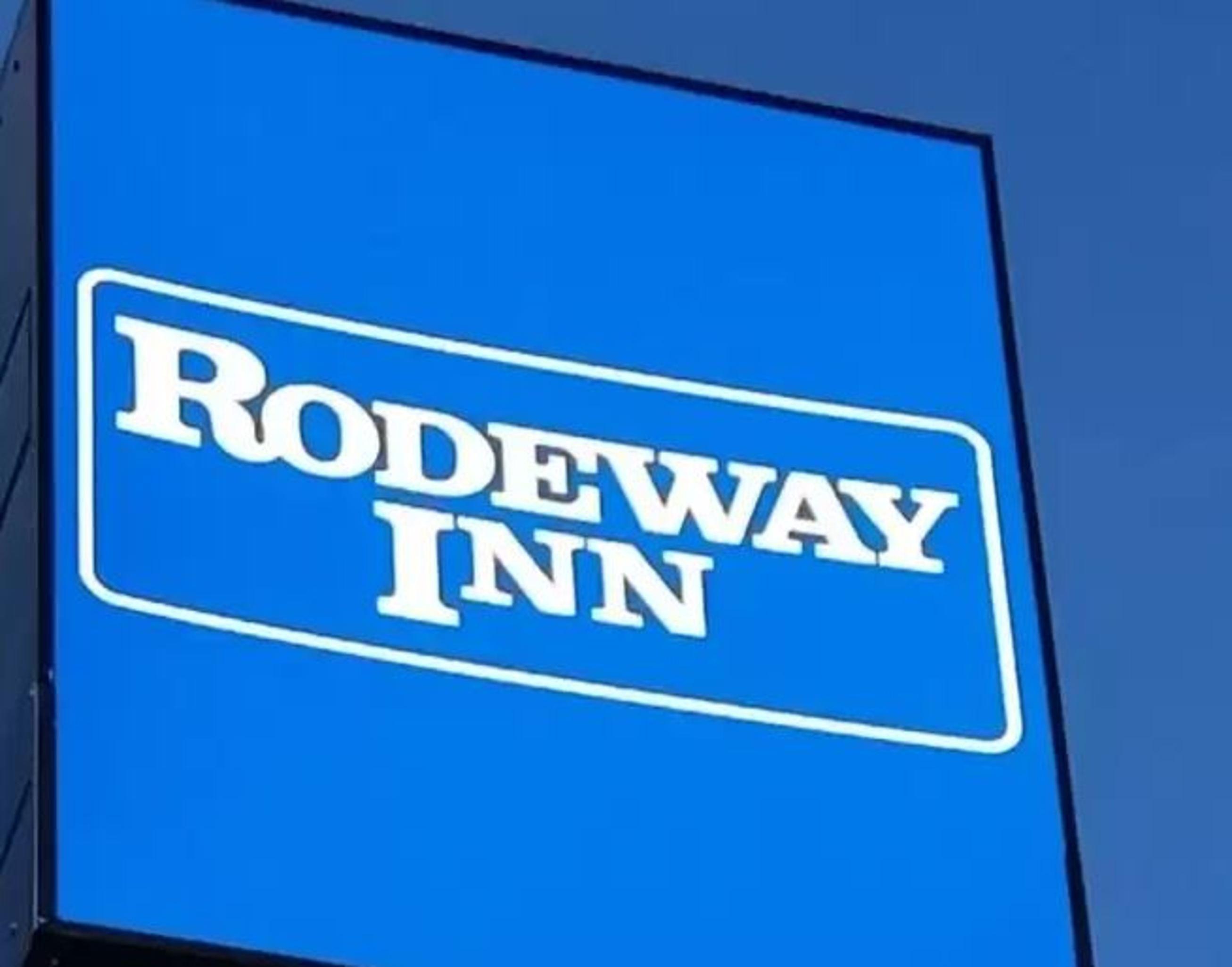 Rodeway Inn Near Hall Of Fame North Canton Esterno foto
